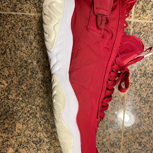 Jordan Proto React - Picture 9 of 12